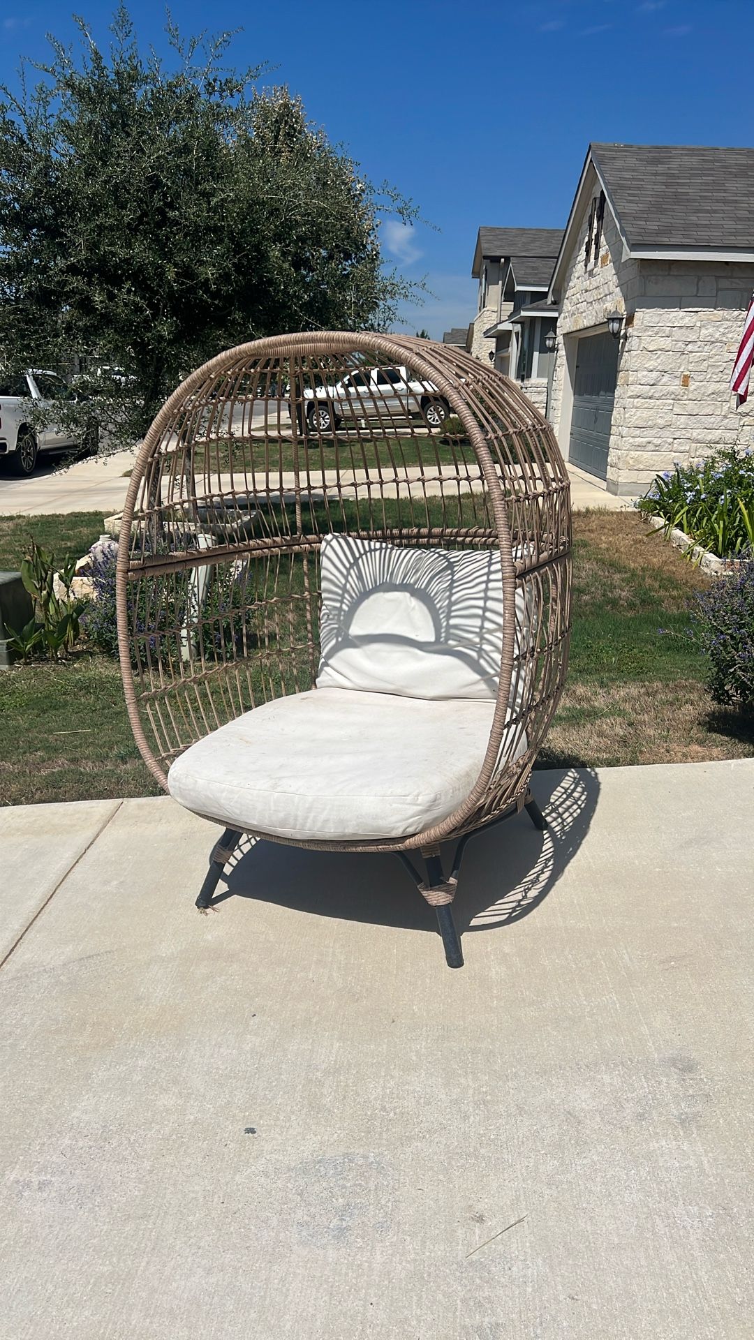 Egg Outdoor Chair