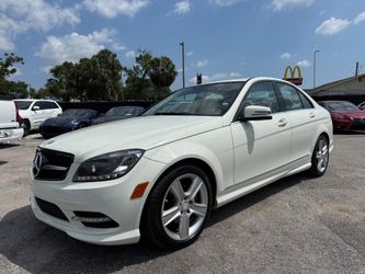 2011 Mercedes-Benz C 300