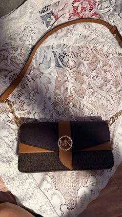 MK purse