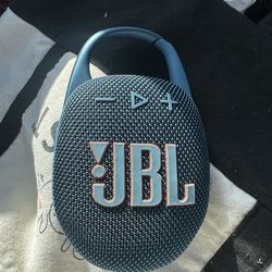 Like New JBL Clip5