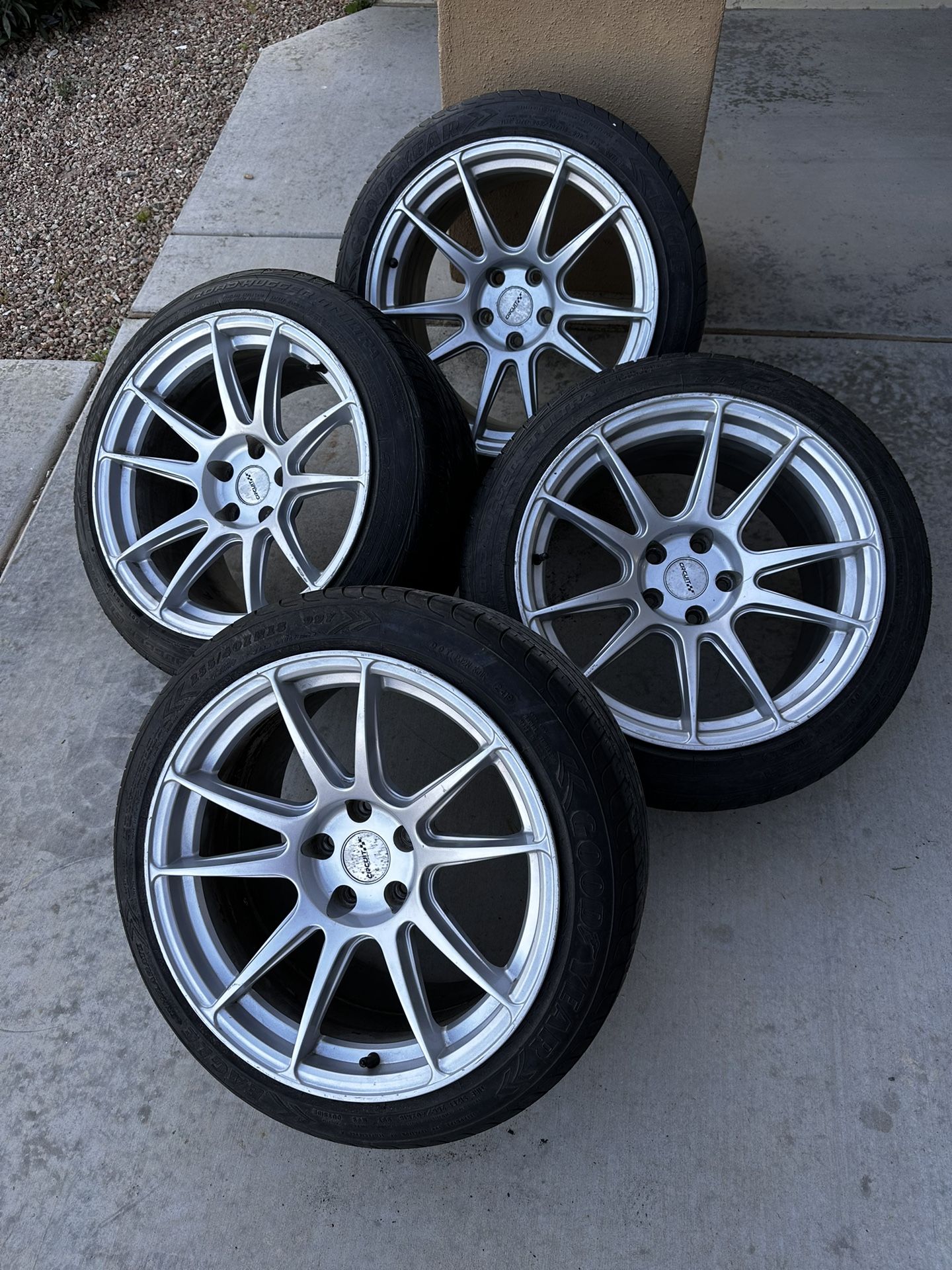 Circuit Performance Cp32 Wheels Set Of 4 18x10.5 +35