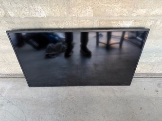 Insignia 65” 4K TV