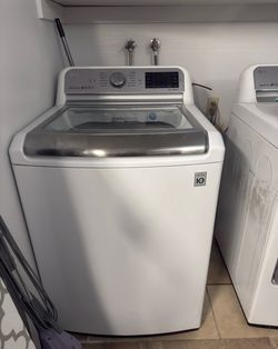 lG washer and dryer