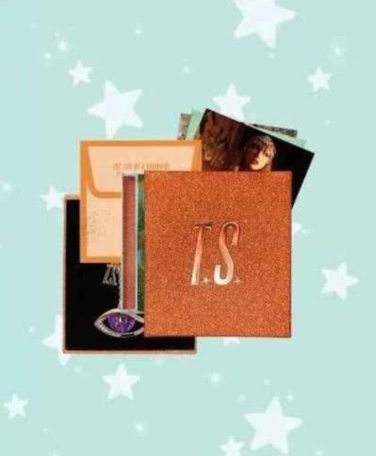 The Life Of a Showgirl - Sweat & Vanilla Perfume CD Set