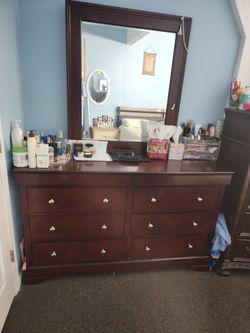 Dark brown six dresser drawer with mirror