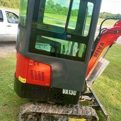 Miva Mini Excavator