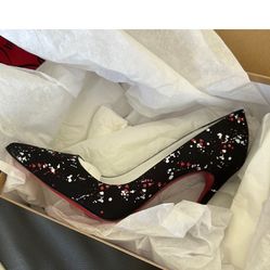Christian Louboutin Hells 