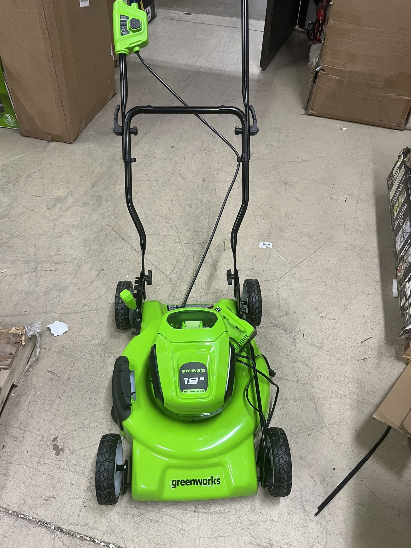 19” Greenworks 40V Cordless Battery Push Mower + 4.0Ah Battery & Charger