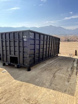 Roll Off Dumpster 