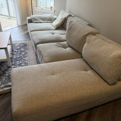 Modern Modular Sectional Couch – Light Beige / Cream – Good Condition