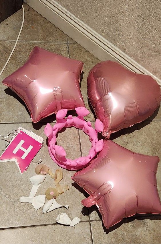 Pink Ballons , Banner And Crown