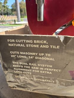 Wet tile saw