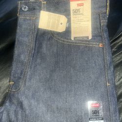 501 Levi’s STF 32x34 Never Used 