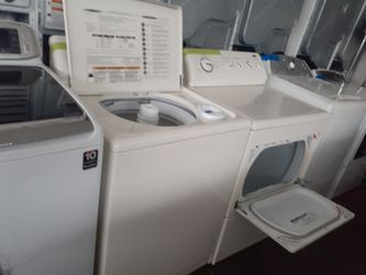 Kenmore top load washer and electric dryer set working perfectly with 4 months warranty