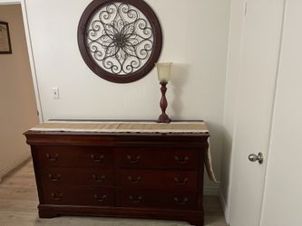 Bedroom Set 4 Pieces