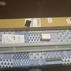 Chicology cordless vinyl mini blind