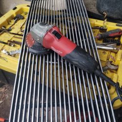 Makita Grinder