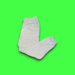 Nike sportswear club fleece essential tapered sweatpants grey men’s small 