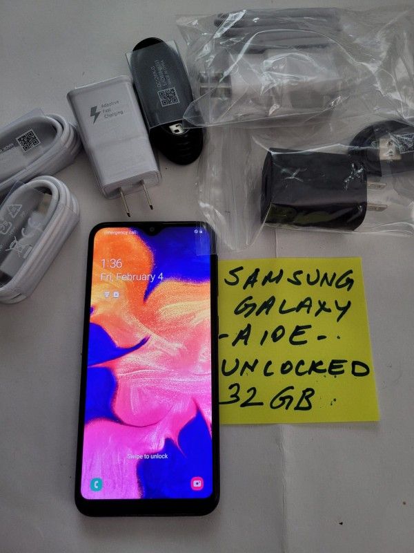 Samsung Galaxy A10E Unlocked 32 GB with Excellent Battery Life