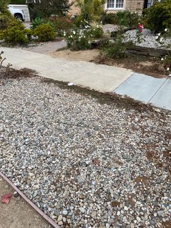 Used River Rock / Decorative Pebbles — $8 per 5-gallon bucket (pickup only)