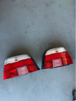 BMW E39 Tail lights OEM Hella 540 528 M5