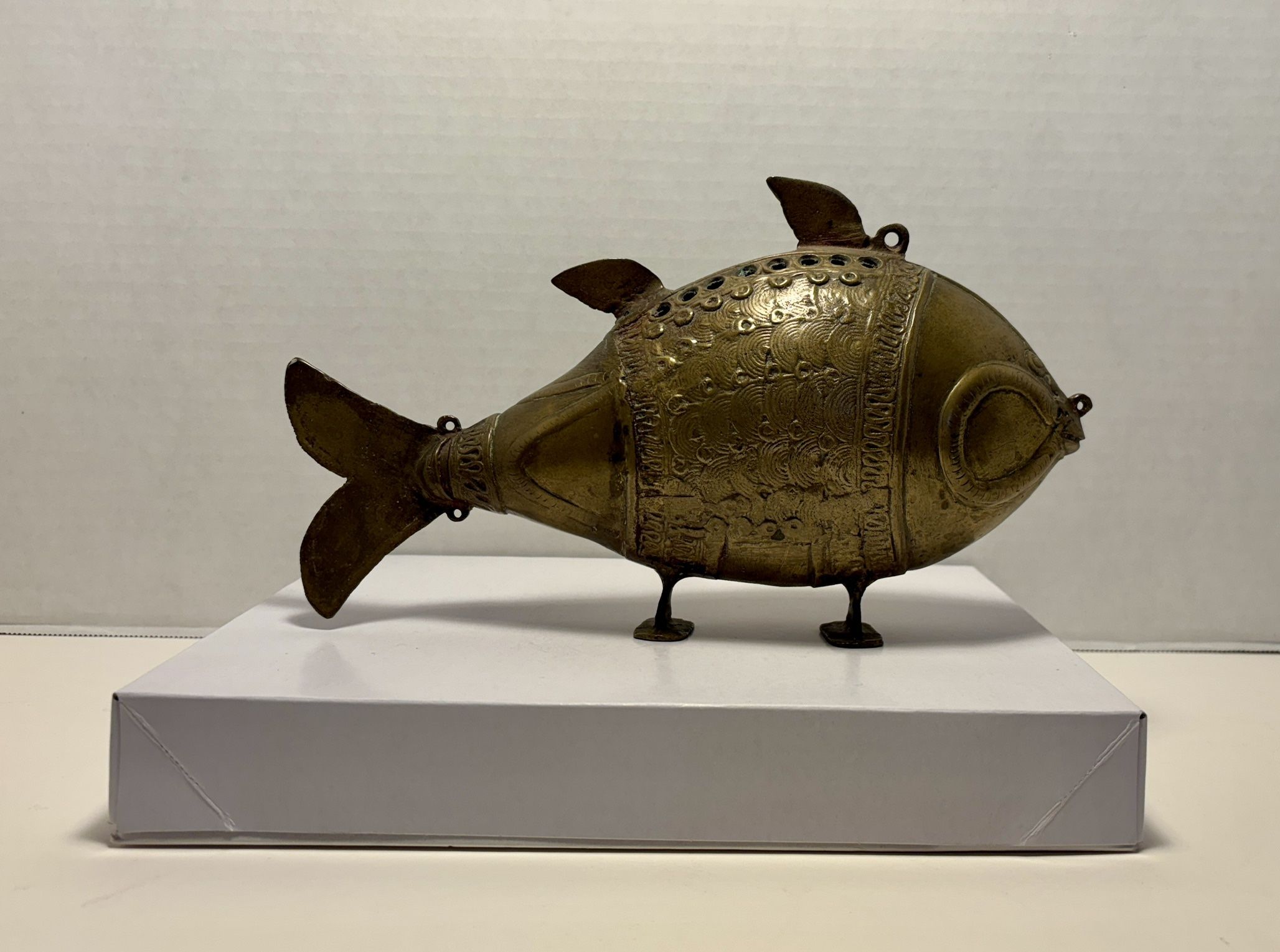 Vintage Brass Fish Figurine – Indian Folk Art