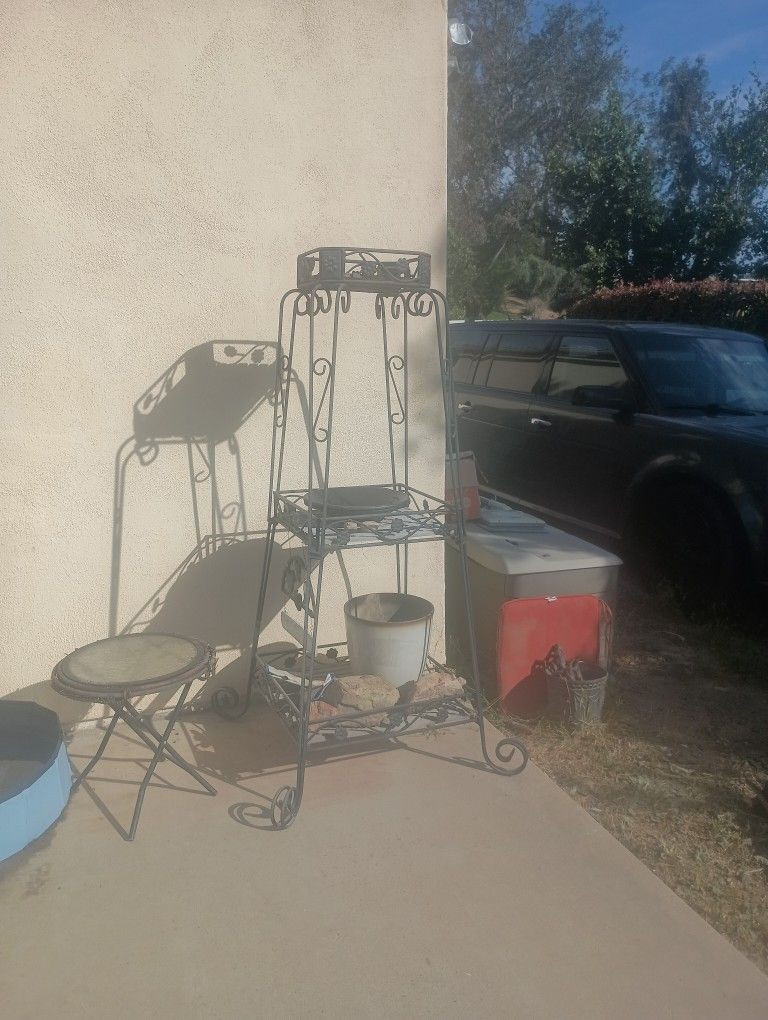 Yard Decor