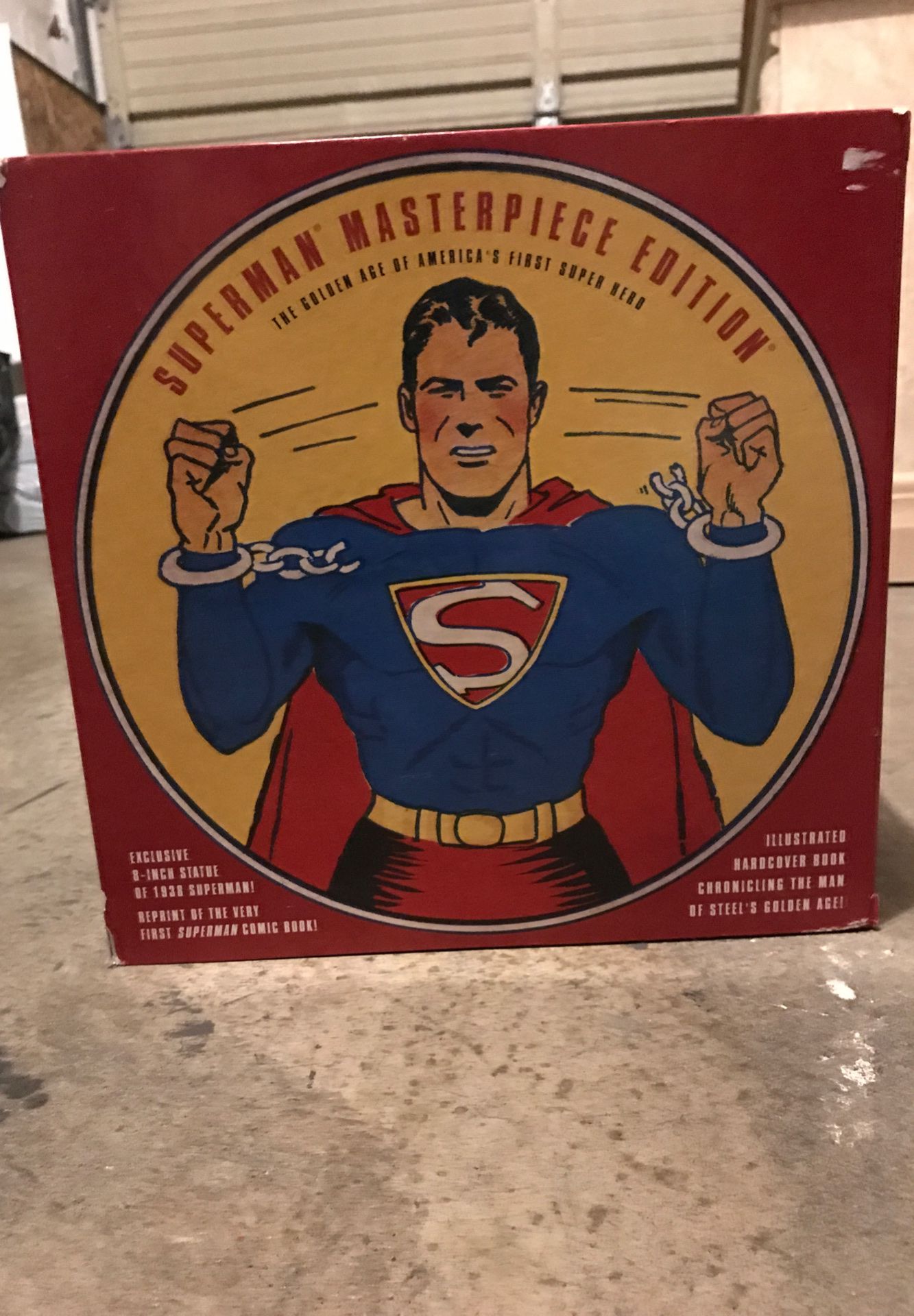 Superman comic limited edition pack with toy