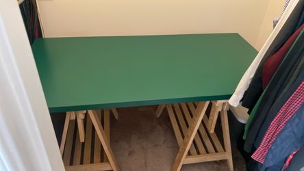 A-frame table