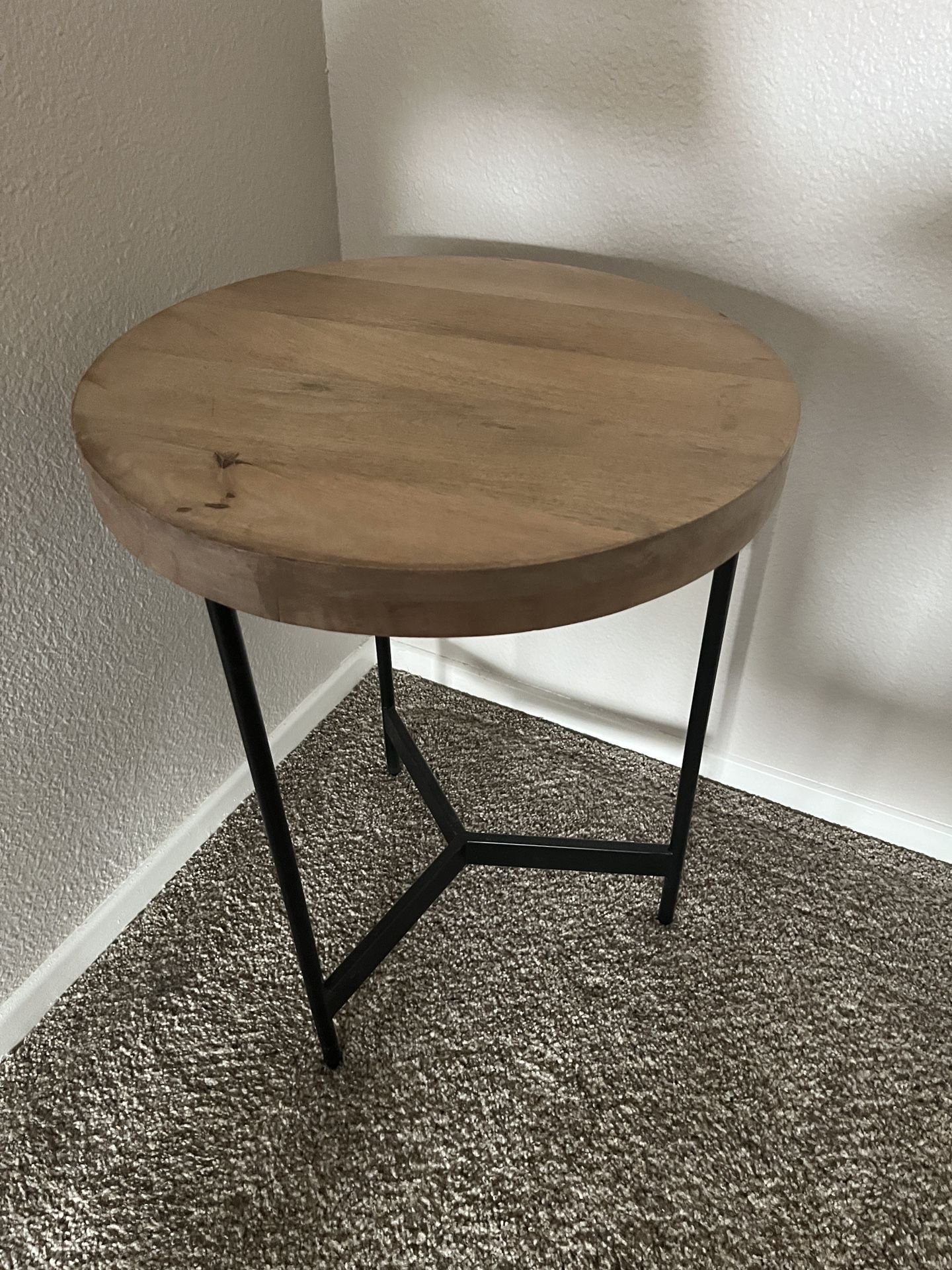 Side table Target for Sale in Las Vegas, NV OfferUp