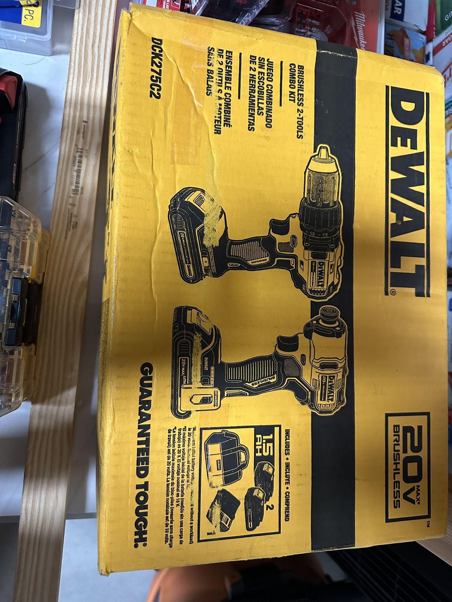 Brand New $250 Value Dewalt 2 Tool Kit