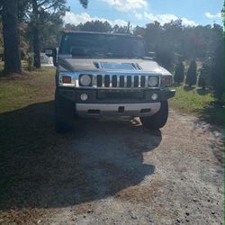 2003 Hummer H2 – Runs Good – 4x4 – Leather – Sunroof