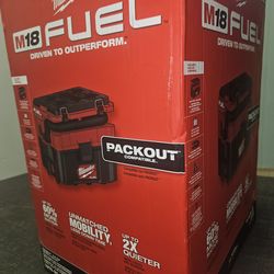 Milwaukee M18 Fuel Packout Vacuum New