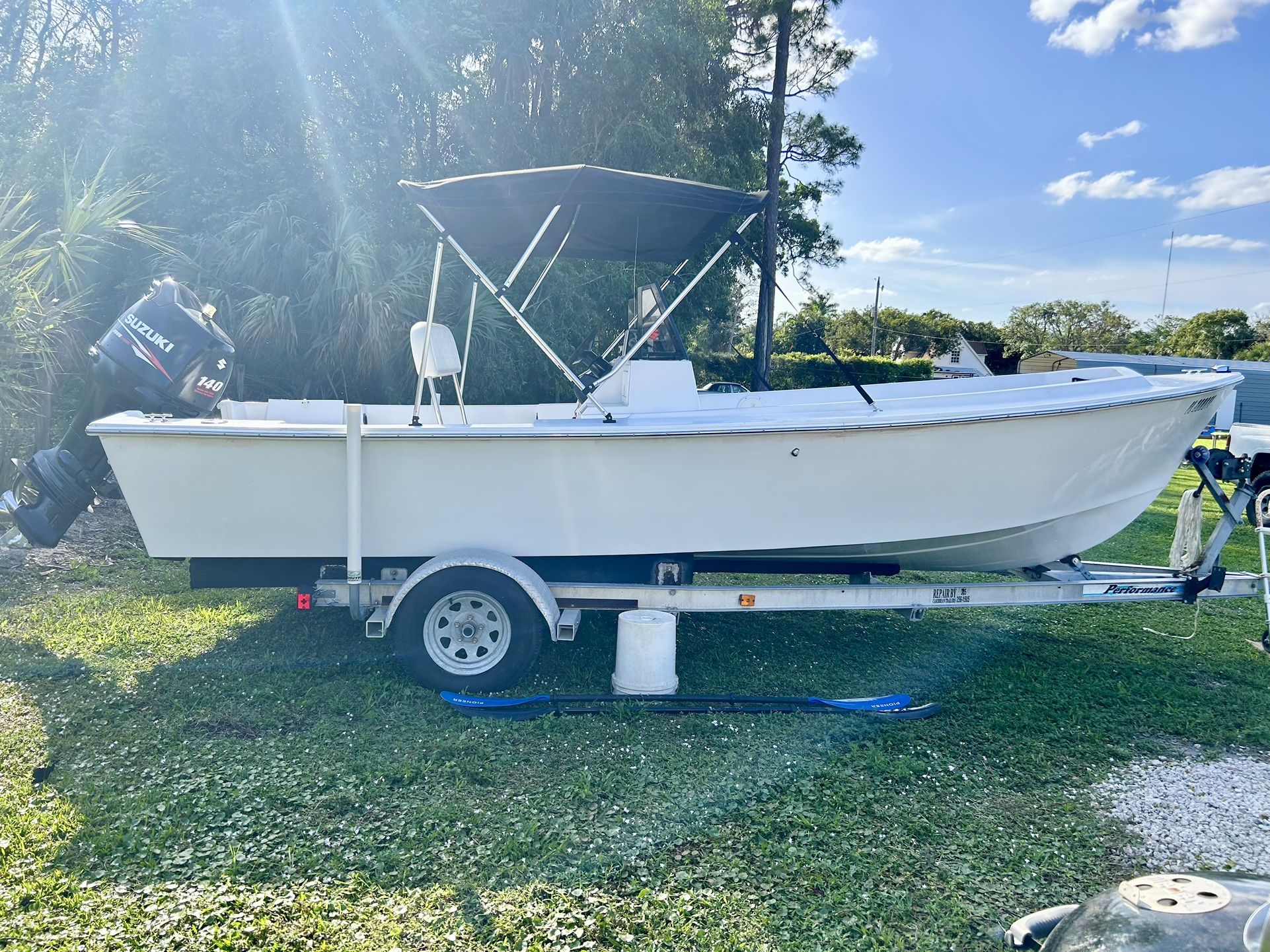 20’ Proline Center Console Boat 