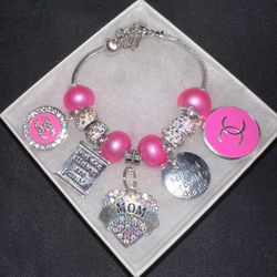 Mothers Charm Bracelet 