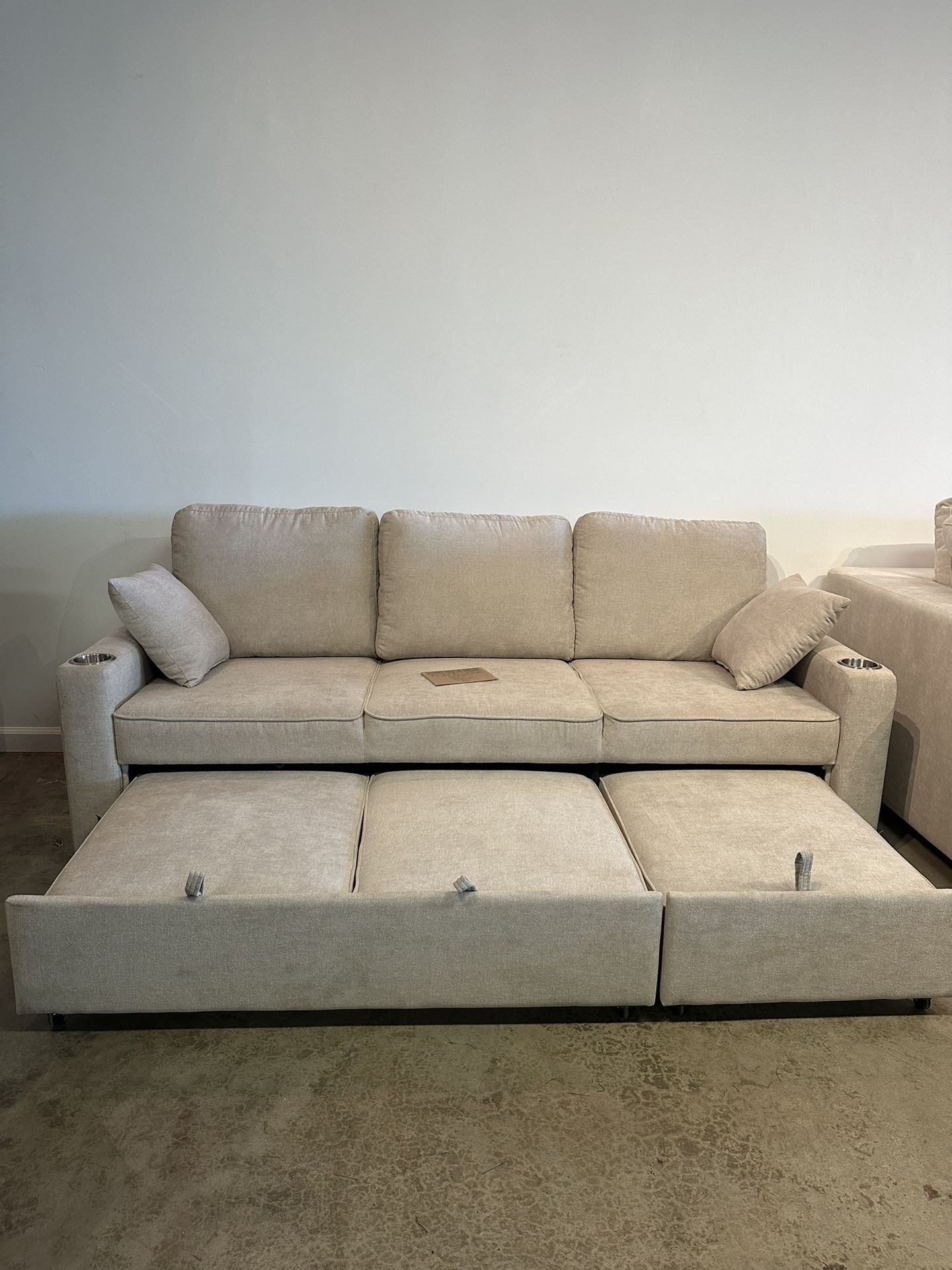 NEW Sleeper Sofá Couch Bed With Pull Out Chaise & Bed Ottoman — FREE Delivery 