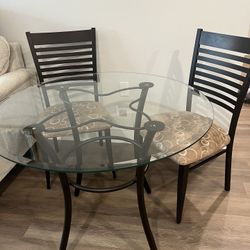 Bistro table and Chairs