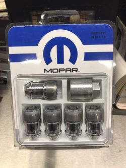 Mopar Wheel Locks