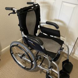 Karma Ergo Lite 2 Wheel Chair