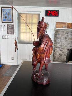 Wood sculpture