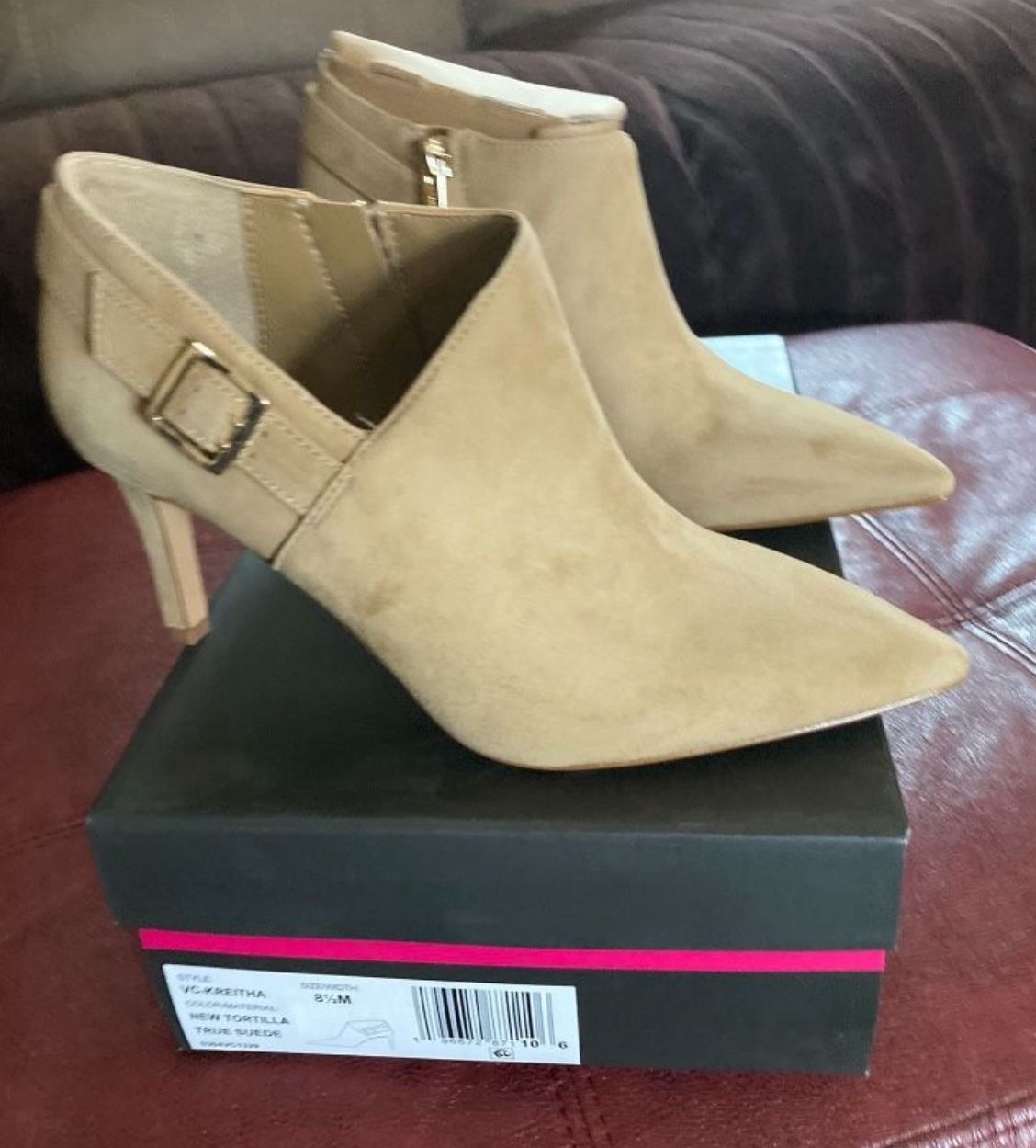 New! Vince Camuto Kreitha Boots Size 8.5