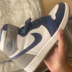 Jordan 1 Blue/Gray 