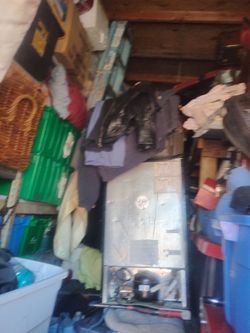 Everything must go
