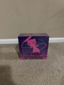 Pokemon Fusion Strike Elite Trainer Box
