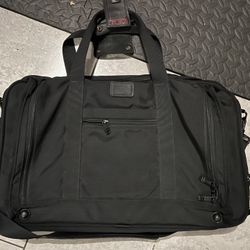 Tumi Black Nylon 21" Expandable Carry On Weekender Duffle Bag With Strap