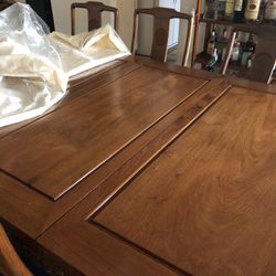 Beautiful, Antique Cabinet With all The Crystals, Antique Plates, Crystal Glasses, Bowls, and Dining Table & Chairs… etc.. Etc 