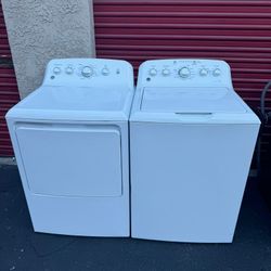GE TOP LOAD WASHER WITH AND GAS DRYER SET 