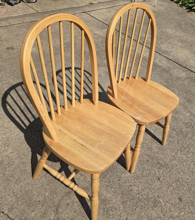 2 Chairs