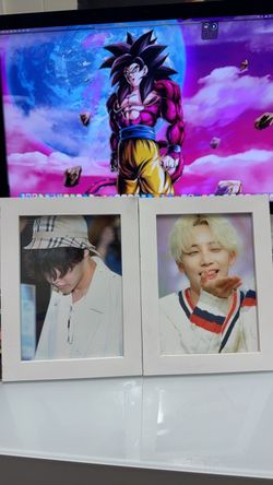 White picture frame