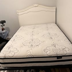 Full Size Bed
